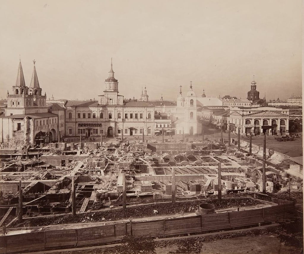 Начало строительства Исторического музея на Красной площади