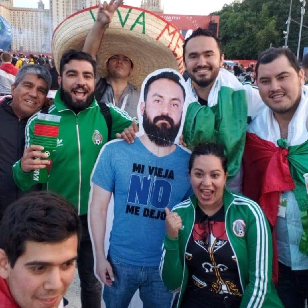Знаменитый мексиканский болельщик, которого не пустила жена на Чемпионат мира в России. Друзья забрали его с собой и он с нами :)