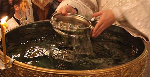 Крещенская вода
