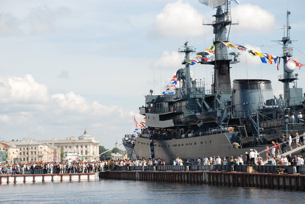 День Военно-морского флота России в Санкт-Петербурге