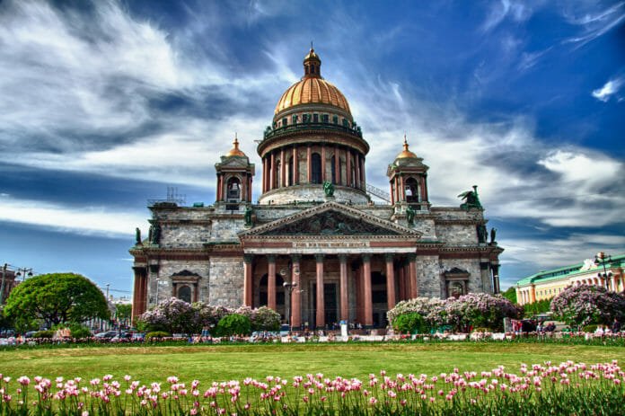 Санкт-Петербург победил в World Travel Awards
