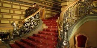 Лестница архитектора Кекушева в центральных хлудовских банях