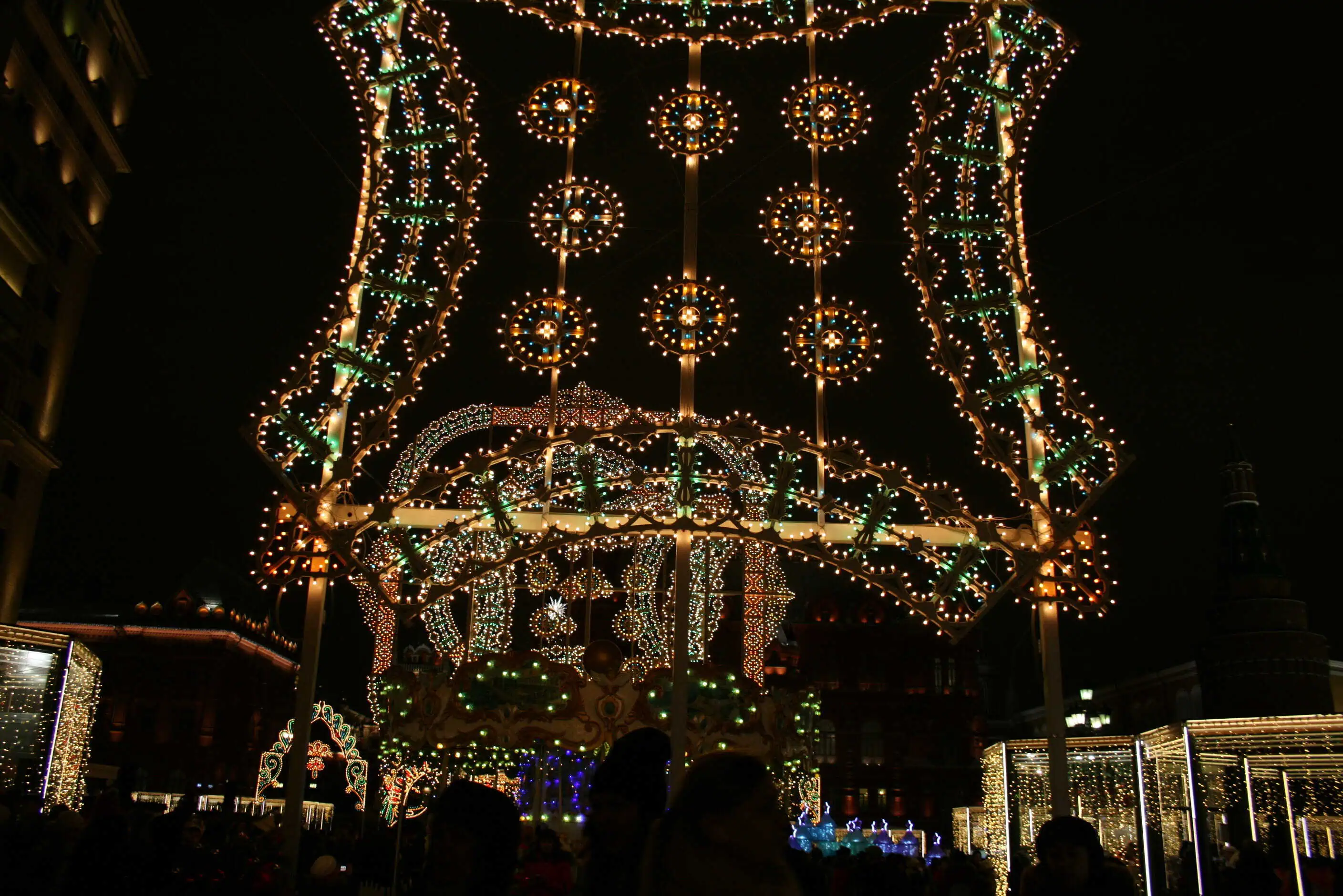 Фестиваль Путешествие в Рождество на Манежной площади