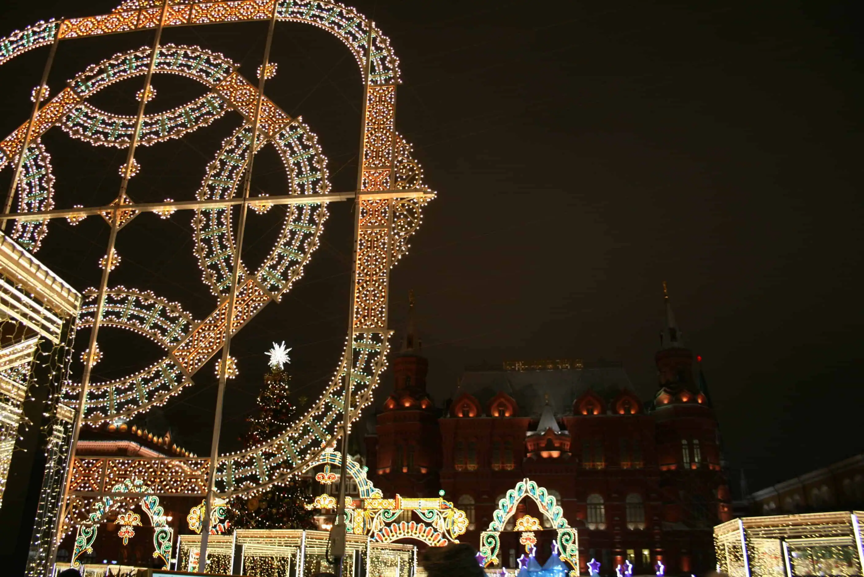 Фестиваль в Рождество на Манежной площади