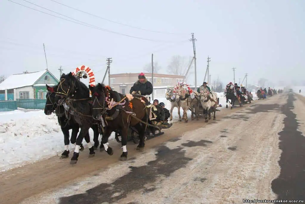 Масленица. Тройки