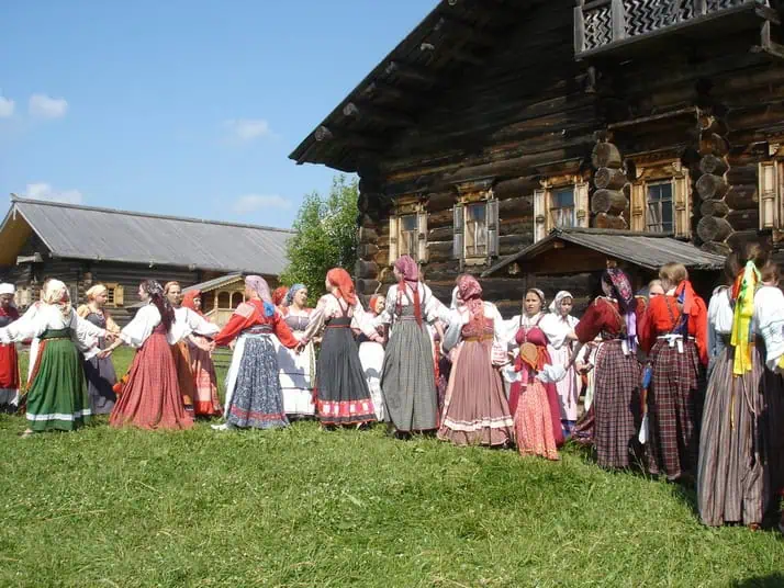 В Музен масла деревни Семенково