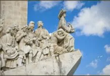 Португалия памятник первооткрывателям