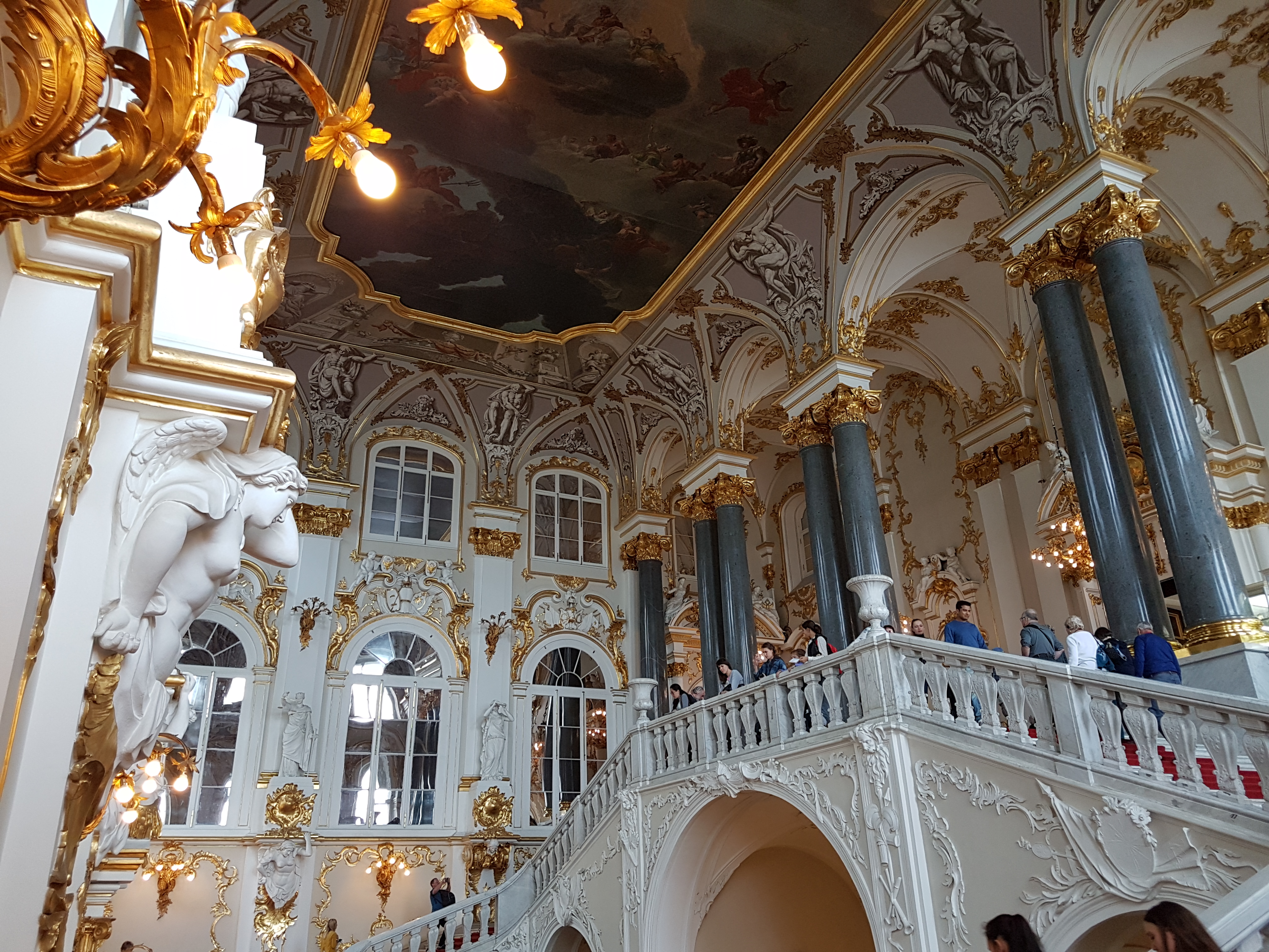 фото зимнего дворца в санкт петербурге внутри
