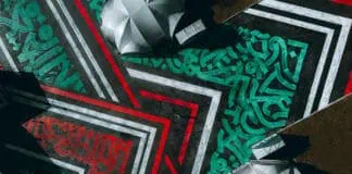 Площадь перед "РЖД Арена" в Москве. Покрас Лампас. Photo by @borsch. Работы Покраса Лампаса