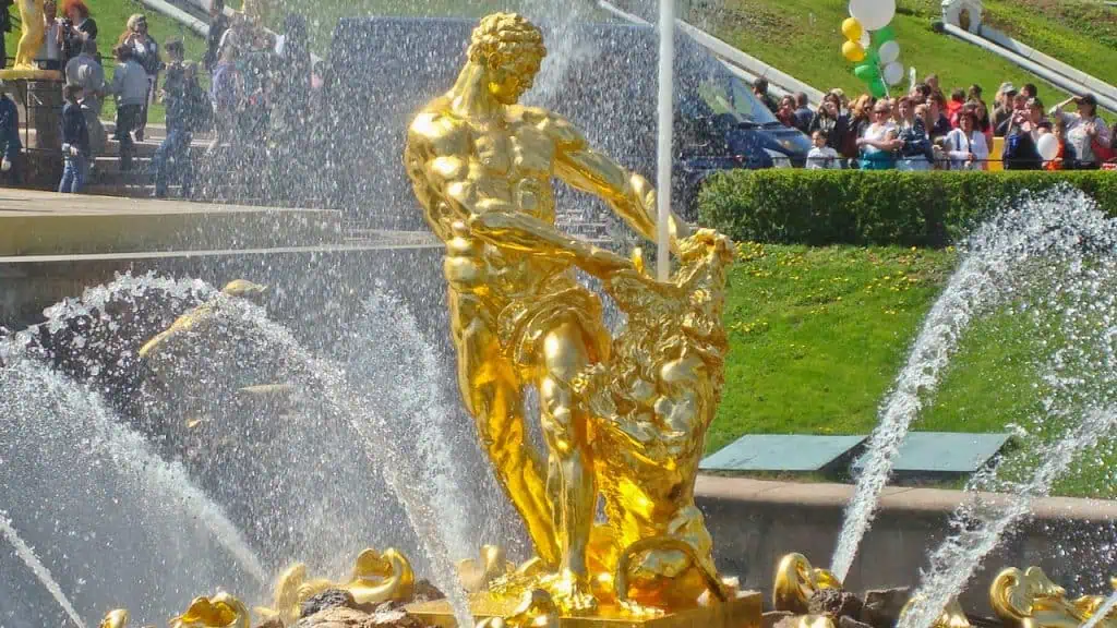 фонтан самсон