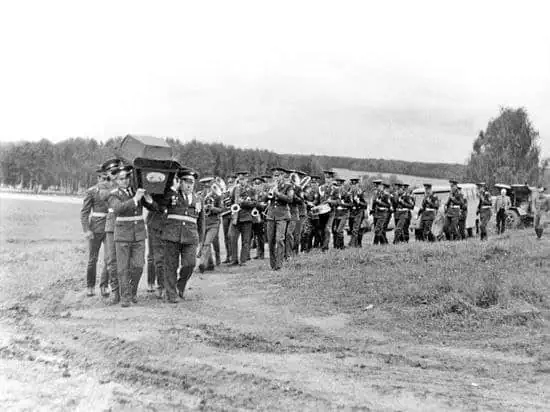 Захоронение Багратиона третий раз. Советское время