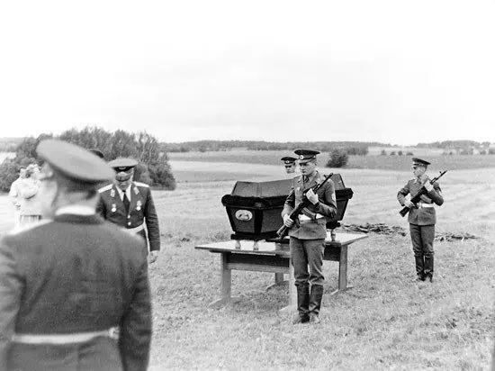 Захоронение Багратиона третий раз. Советское время