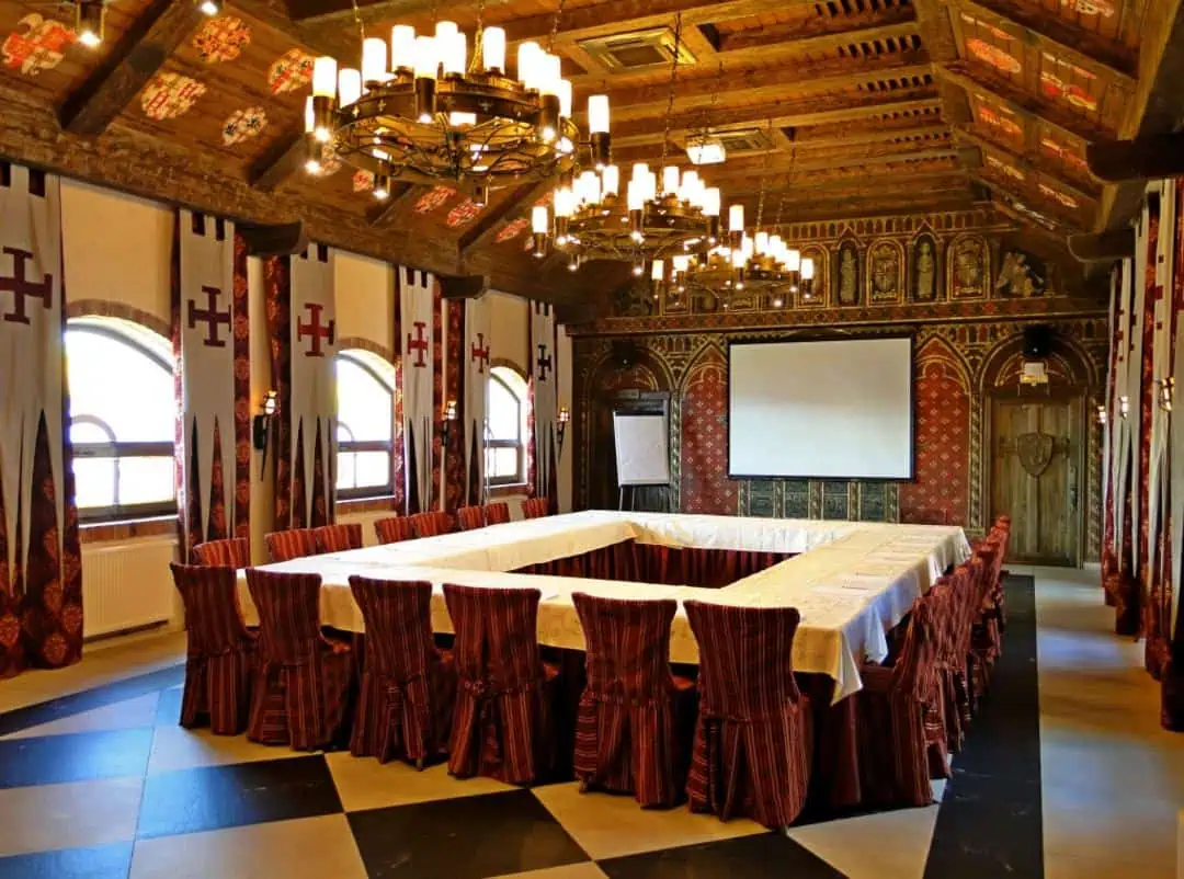 Замок Нессельбек интерьер