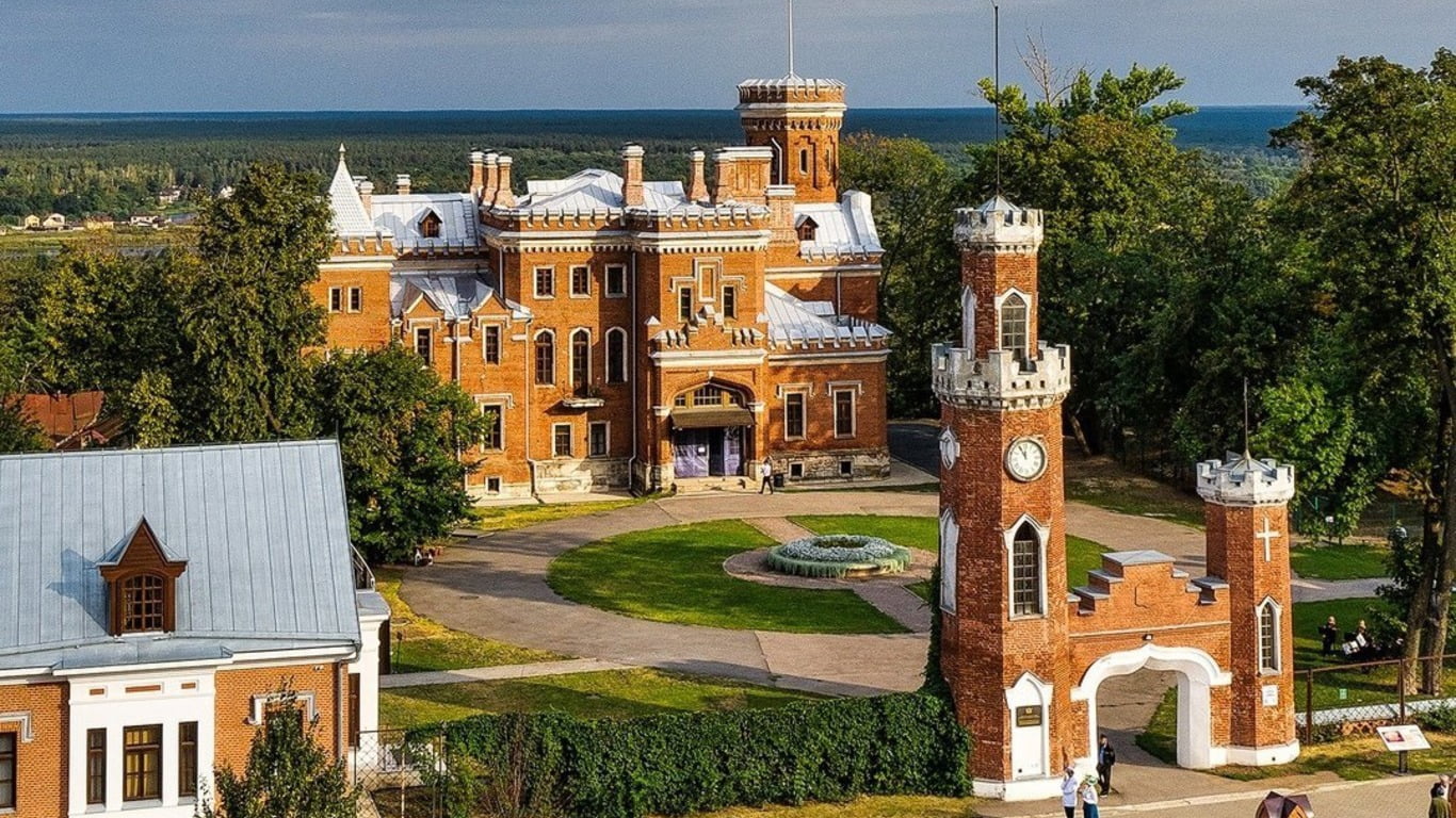 Замок принцессы Ольденбургской в Воронежской области