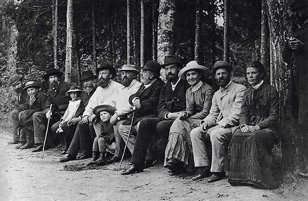 фотография Абрамцевского художественного кружка